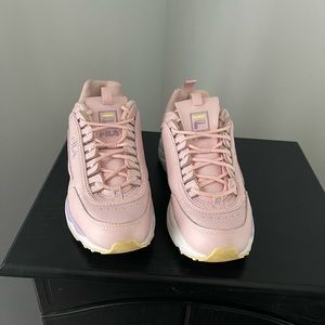 Pretty light pink Fila Disrupters!